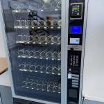 USt Model 3561 is a versatile vending machine