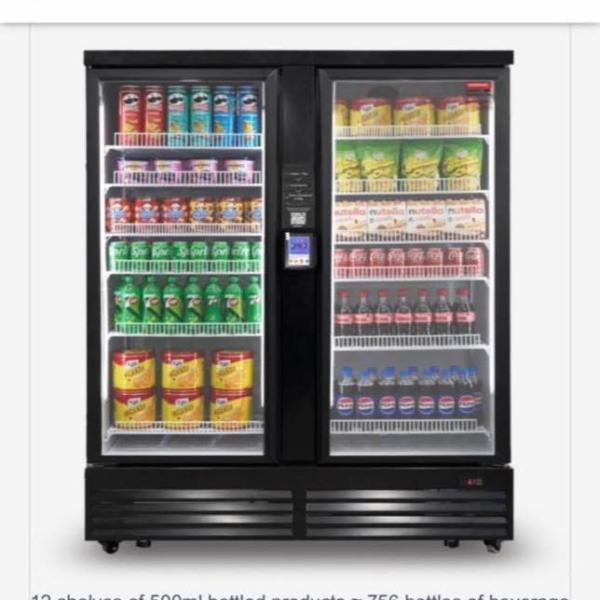 Haha vending machine ultra 200 double door