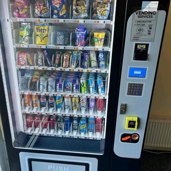 refrigerated combination vending machines