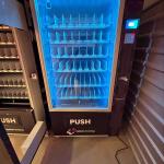 refrigerated combination vending machines