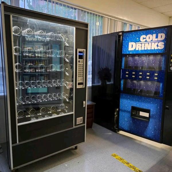 refrigerated combination vending machines