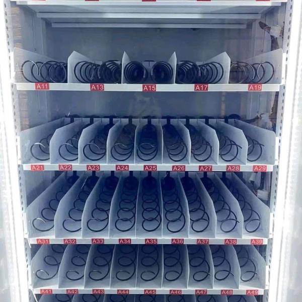 Combo vending machines