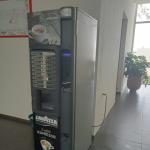 Coffee vending machine