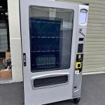 USt Model 3561 is a versatile vending machine