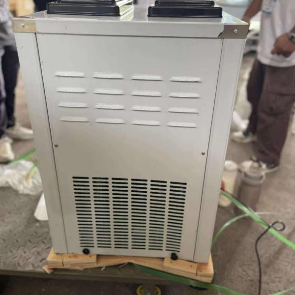 Ice cream 🍦 machine