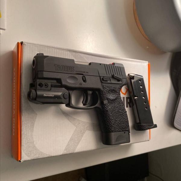 Taurus G3c with flashlights 🔦  9mm caliber