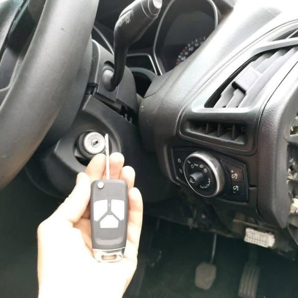 Ford focus EcoBoost 1.0 2015