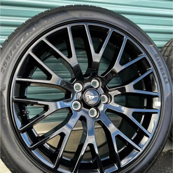 Ford Mustang Factory Wheels