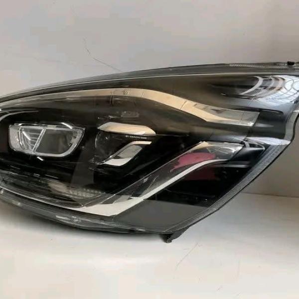Ford Transit Custom or Ford Tourneo Custom headlight from model years 2018-2024.