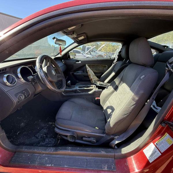 PARTING OUT 2009 FORD MUSTANG 4.0 AUTO V6 STK# 2510185