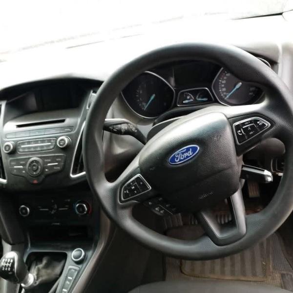 Ford focus EcoBoost 1.0 2015