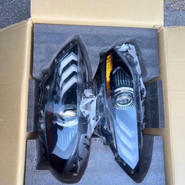 2018-2023 Mustang GT OEM Headlights