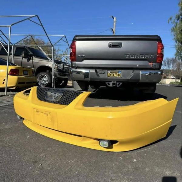 Mustang front Bumper+Fog lights