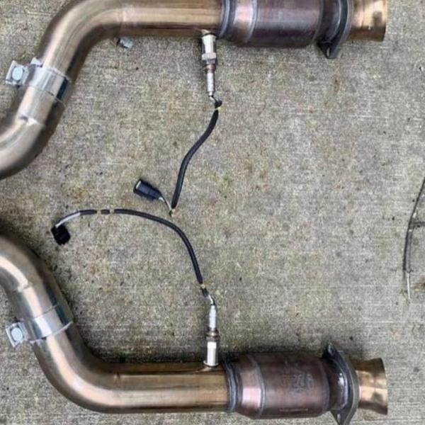 Mustang GT500 kooks headers with H-pipe, catted extension pipes,