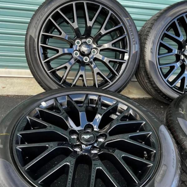 Ford Mustang Factory Wheels