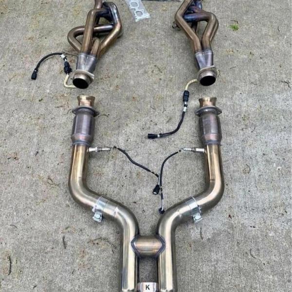 Mustang GT500 kooks headers with H-pipe, catted extension pipes,