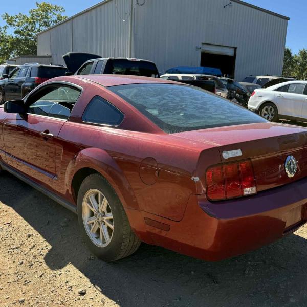 PARTING OUT 2009 FORD MUSTANG 4.0 AUTO V6 STK# 2510185