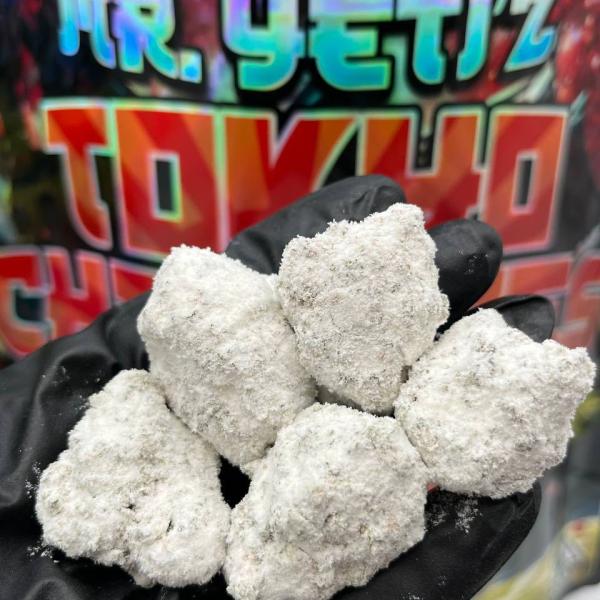 MR. YETI’Z snowcaps ☃️